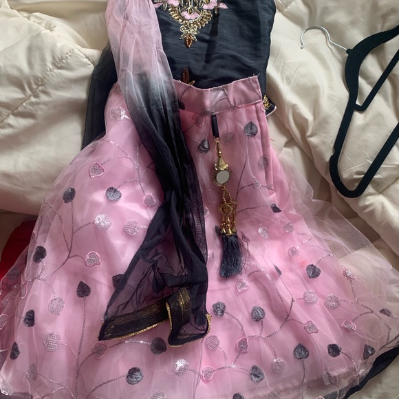 Girl dress - Picture 11 of 16